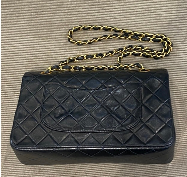 CHANEL マトラッセショルダーバッグ