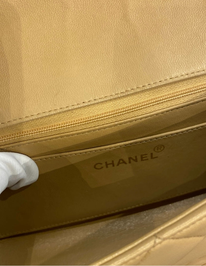 CHANEL ダイアナフラップチェーン ショルダーバッグ