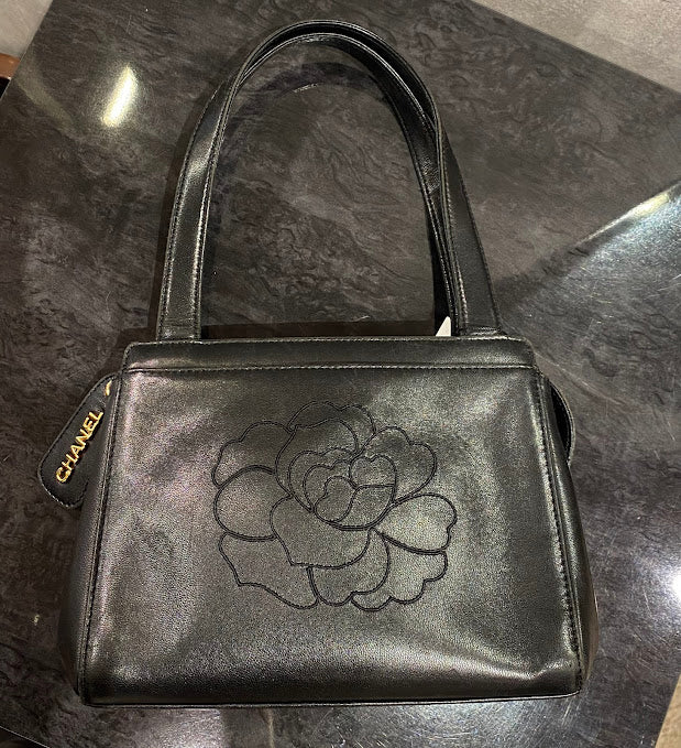 CHANEL カメリア柄 ハンドバッグ