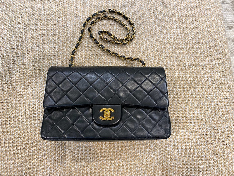 CHANEL マトラッセ チェーンショルダーバッグ