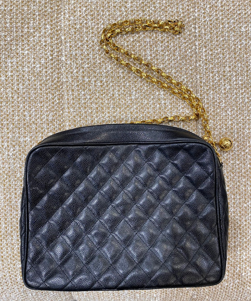 CHANEL キャビアスキン ショルダーバッグ