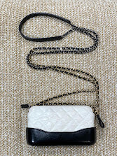 CHANEL ガブリエル ショルダーバッグ