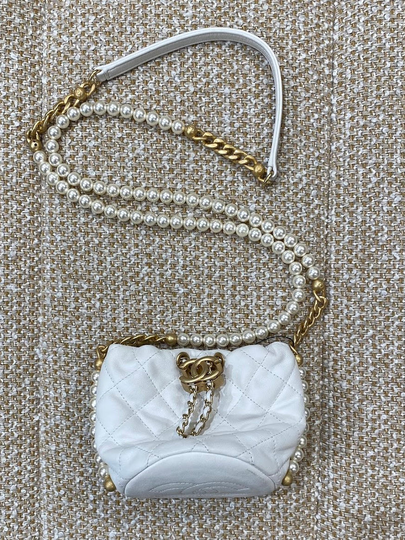 CHANEL パールストラップ ショルダーバッグ