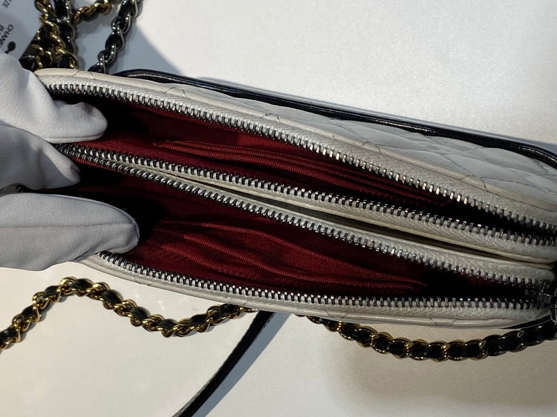 CHANEL ガブリエル ショルダーバッグ