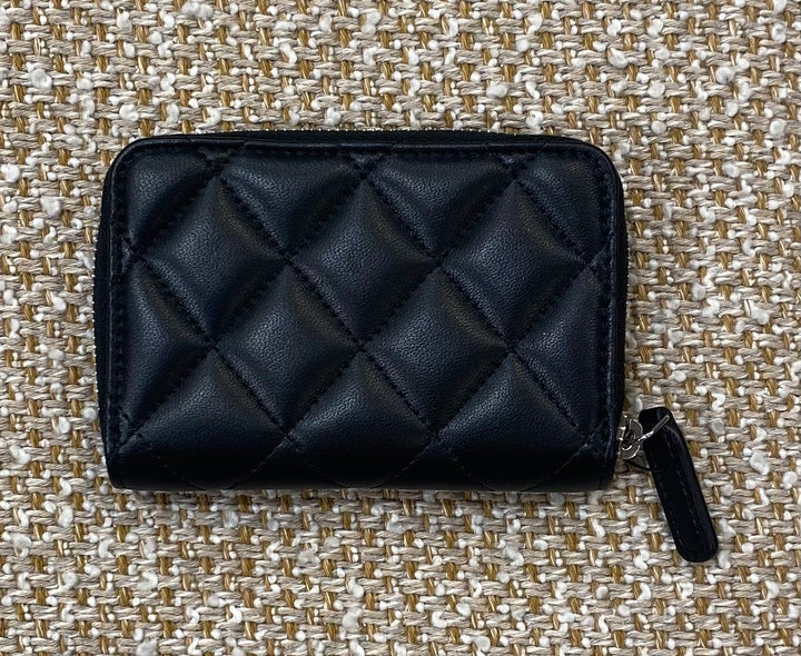 【日常をエレガントに】CHANEL CCロゴ ジップ コインパース CHANEL CCロゴ ジップ コインパース – co&co