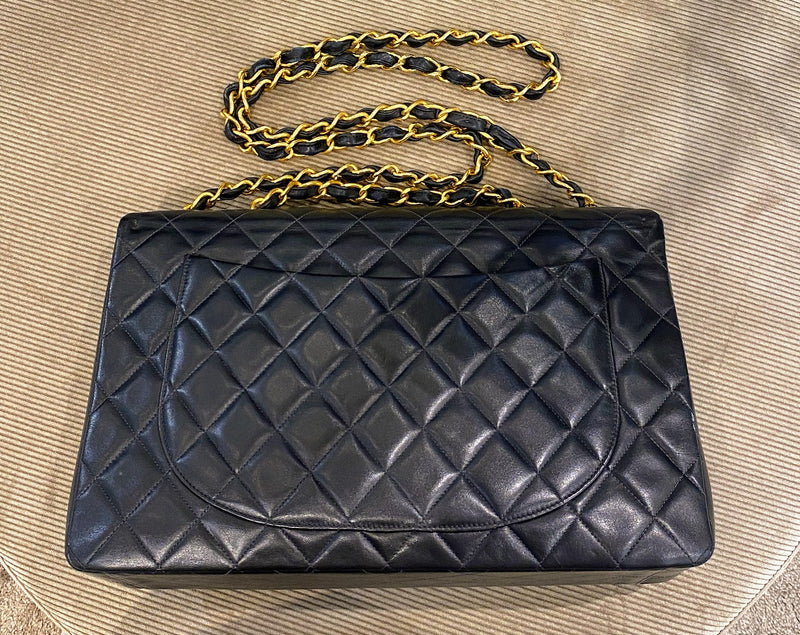 CHANELマトラッセ35 ショルダーバッグ – co&co