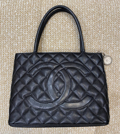 【アイリス】CHANEL チェーンショルダーバッグ マトラッセ CHANEL マトラッセ チェーンショルダーバッグ – co&co