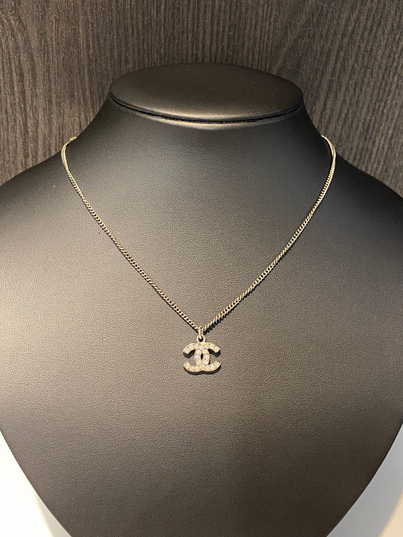 CHANEL ネックレス ココマーク シルバー ブラック 9696 CHANEL - 【広尾店】シャネル CHANEL ココマーク ネックレス