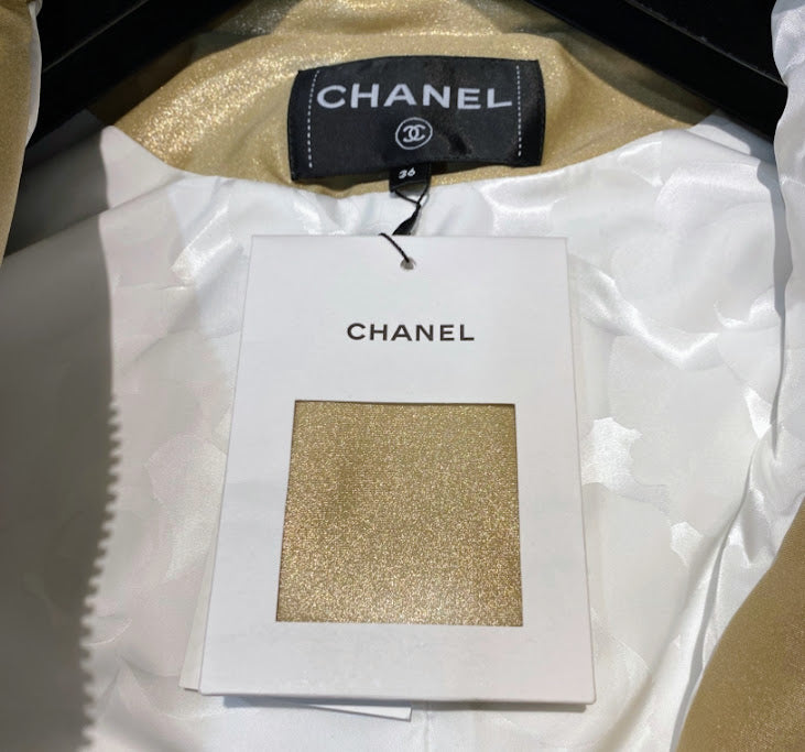 CHANEL ゴールドジャケット