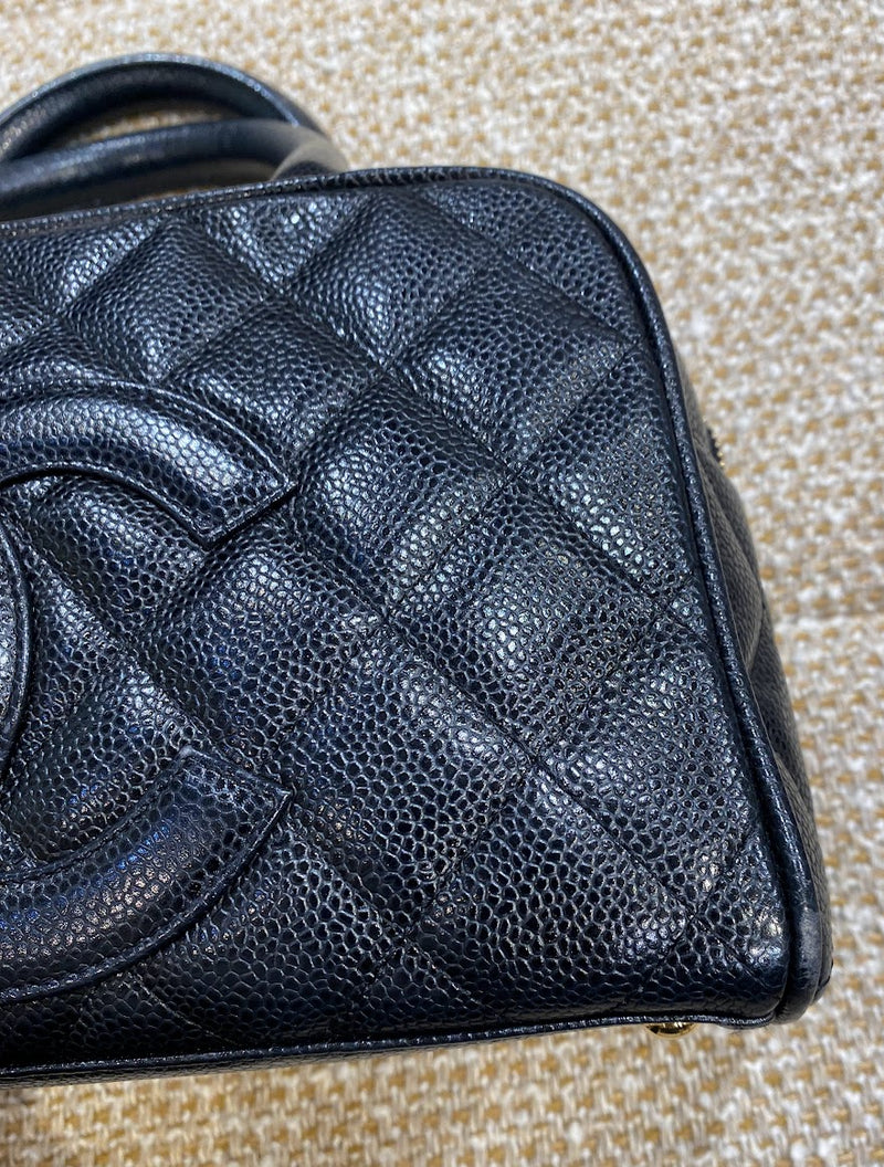 CHANEL キャビアスキン ミニボストンバッグ