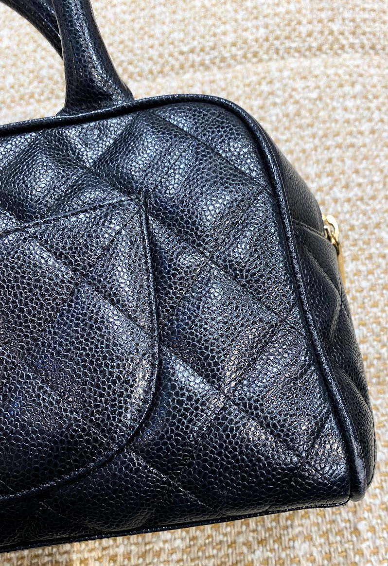 CHANEL キャビアスキン ミニボストンバッグ