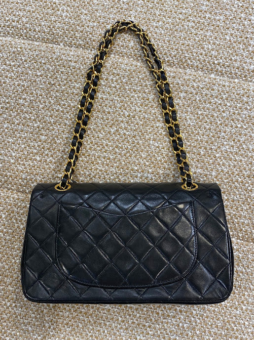 CHANEL マトラッセチェーンショルダーバッグ