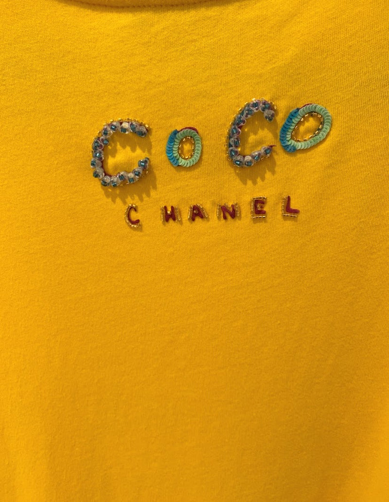 CHANEL ファレルウィリアムス スパンコールロゴ 半袖Tシャツ
