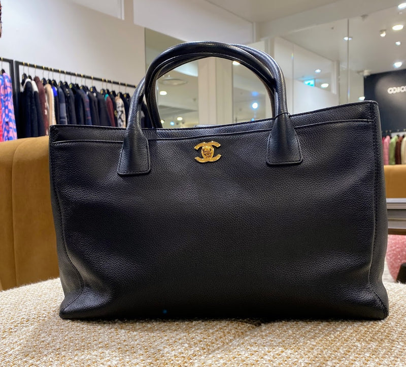 CHANEL ハンドバック