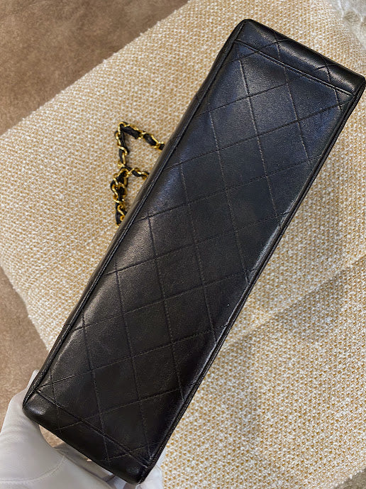 CHANEL マトラッセ チェーンショルダーバッグ
