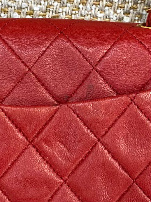 CHANEL ミニマトラッセチェーンショルダーバッグ レッド