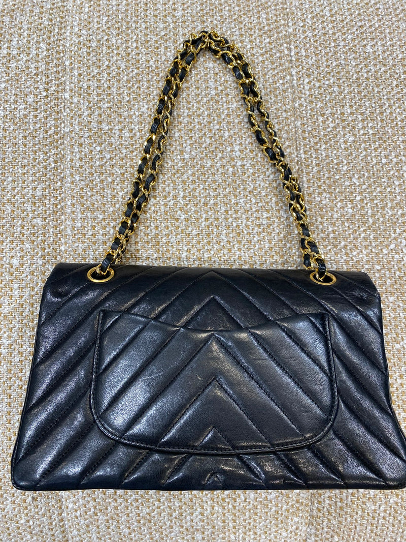 CHANEL ショルダーバック