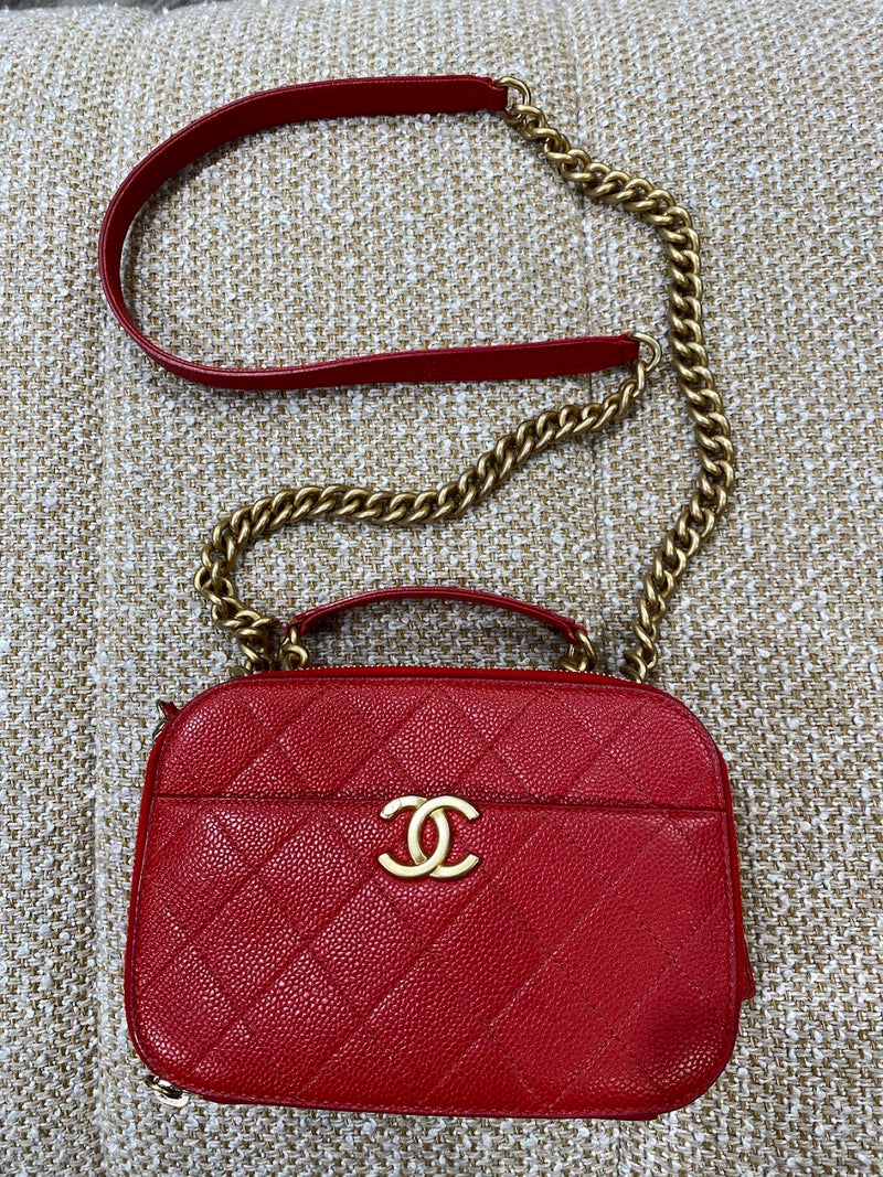 CHANEL チェーンショルダーバッグ