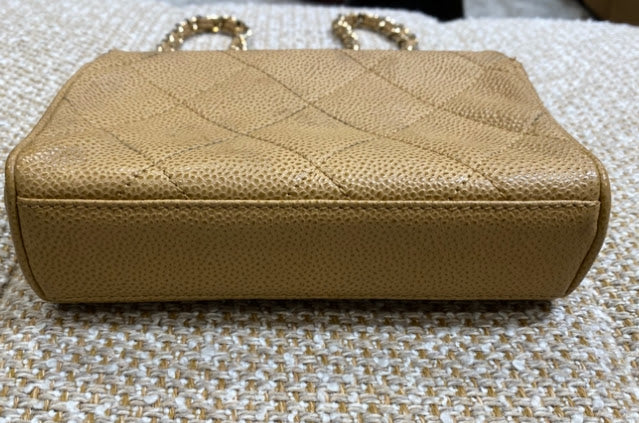 CHANEL マトラッセココマーク