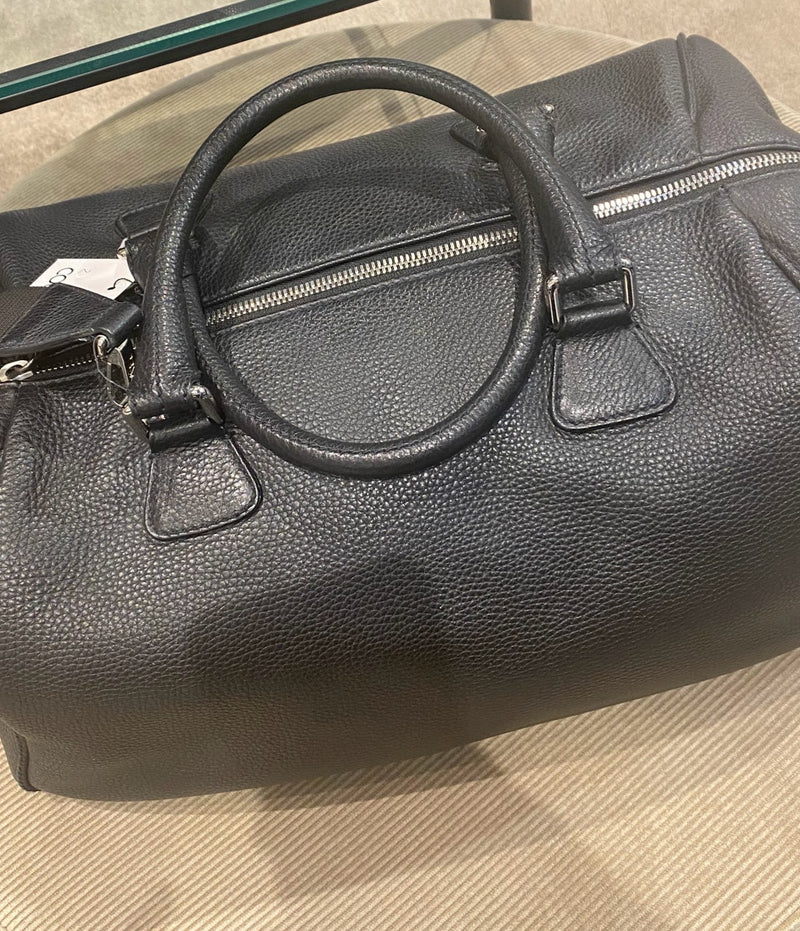 CHANEL フリンジレザーダッフ