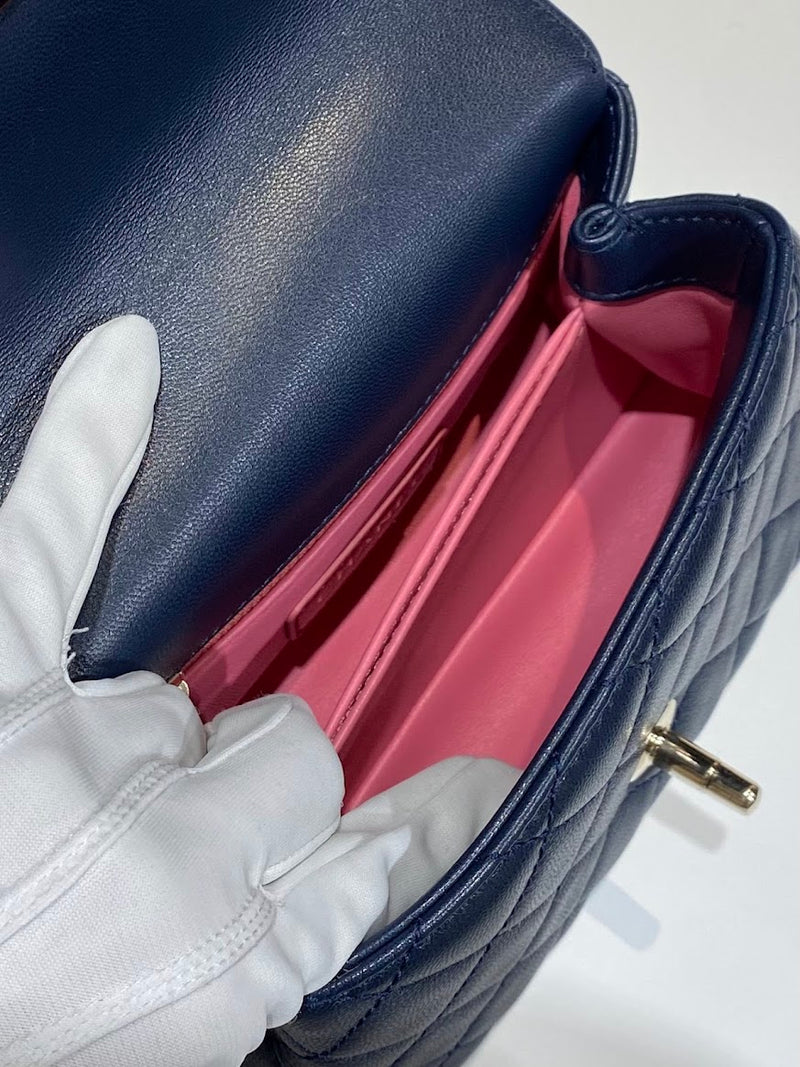 CHANEL ココハンドル ショルダーバッグ