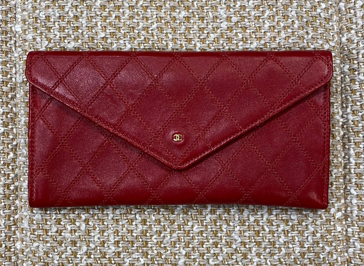 CHANEL 財布 レッド 楽天市場】シャネル 長財布 レッド系 ラムスキン クラシック