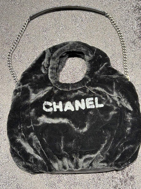 CHANEL ２WAYチェーンショルダーバッグ　フェイクファーココマーク　