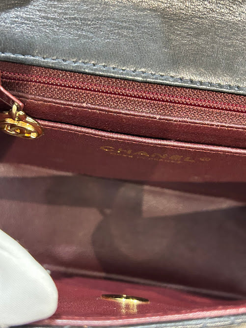 CHANEL チェーンショルダーバッグ