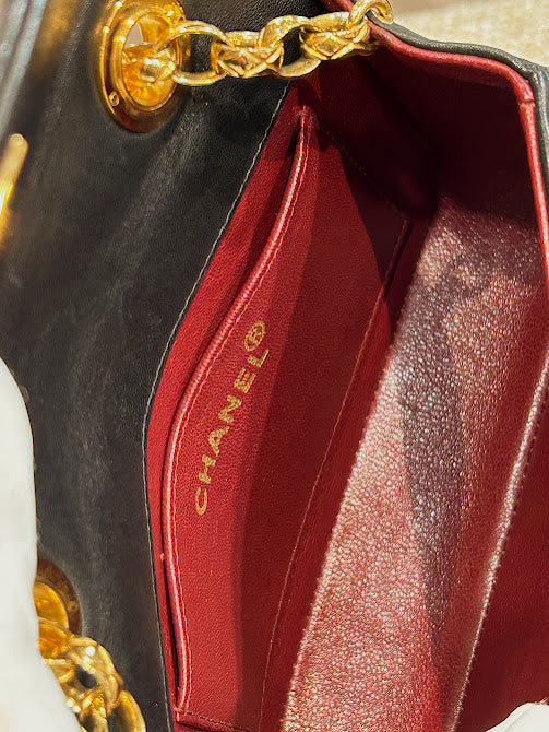 CHANEL マトラッセ ショルダーバッグ