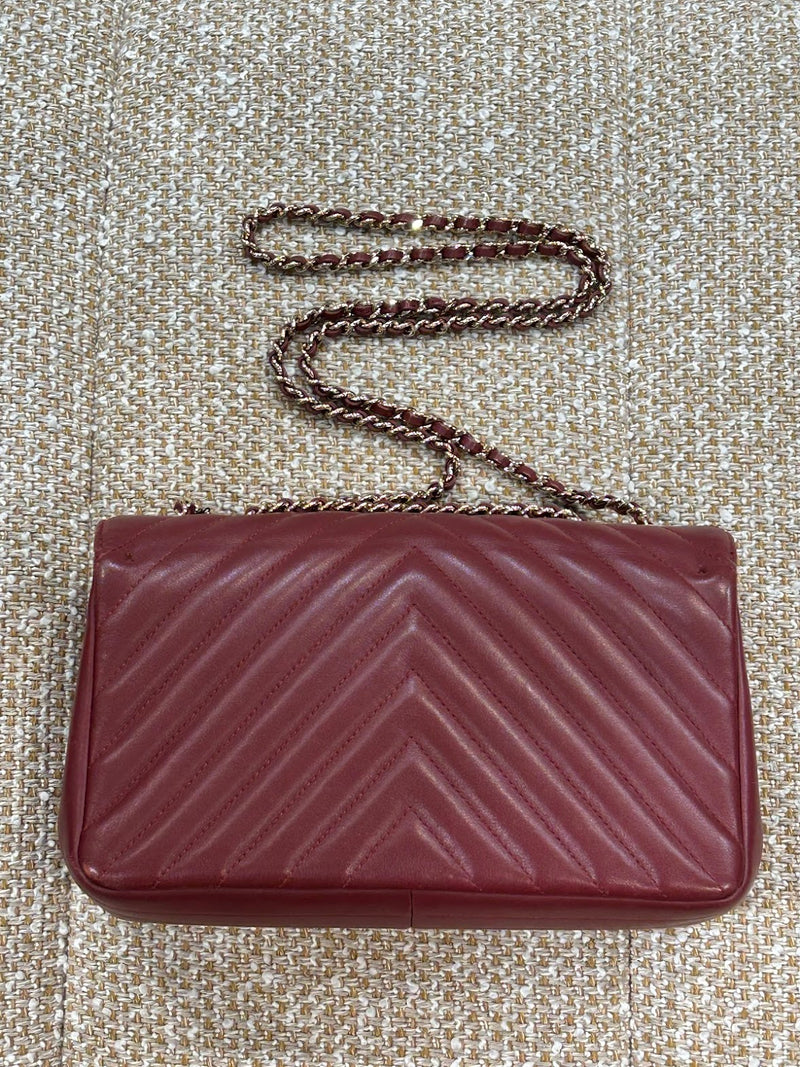 CHANEL ショルダーバッグ レディース Vステック