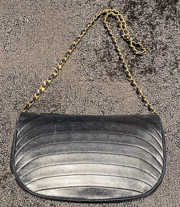 CHANEL ココマーク チェーンショルダーバッグ