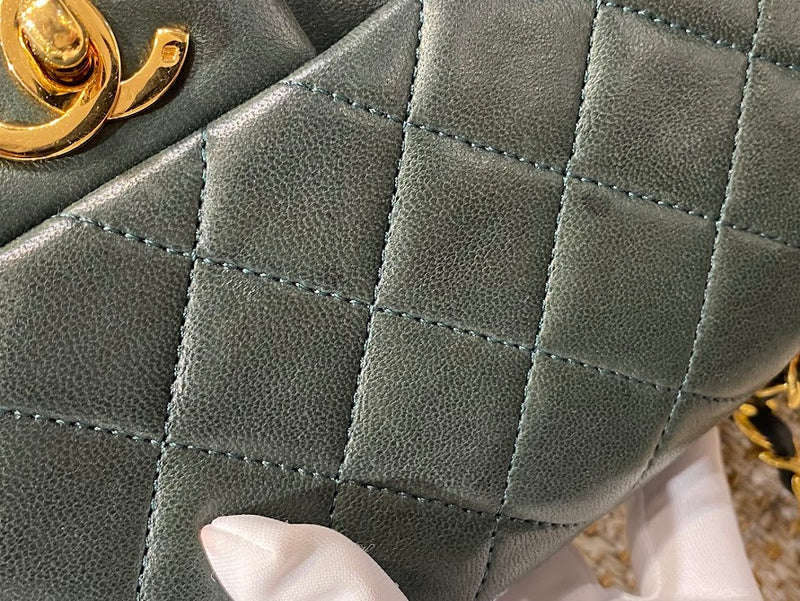 CHANEL マトラッセ ショルダーバッグ