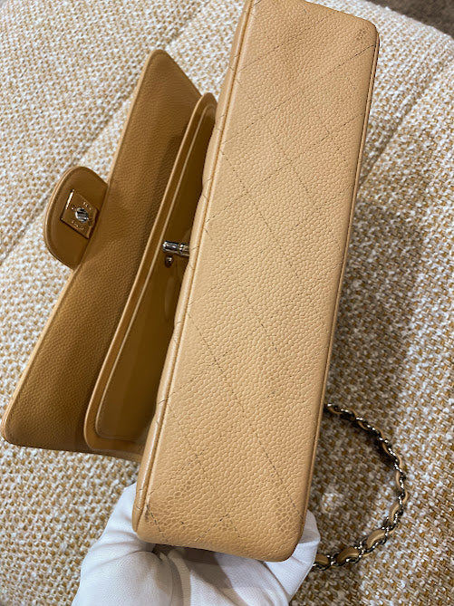 CHANEL マトラッセ ショルダーバッグ