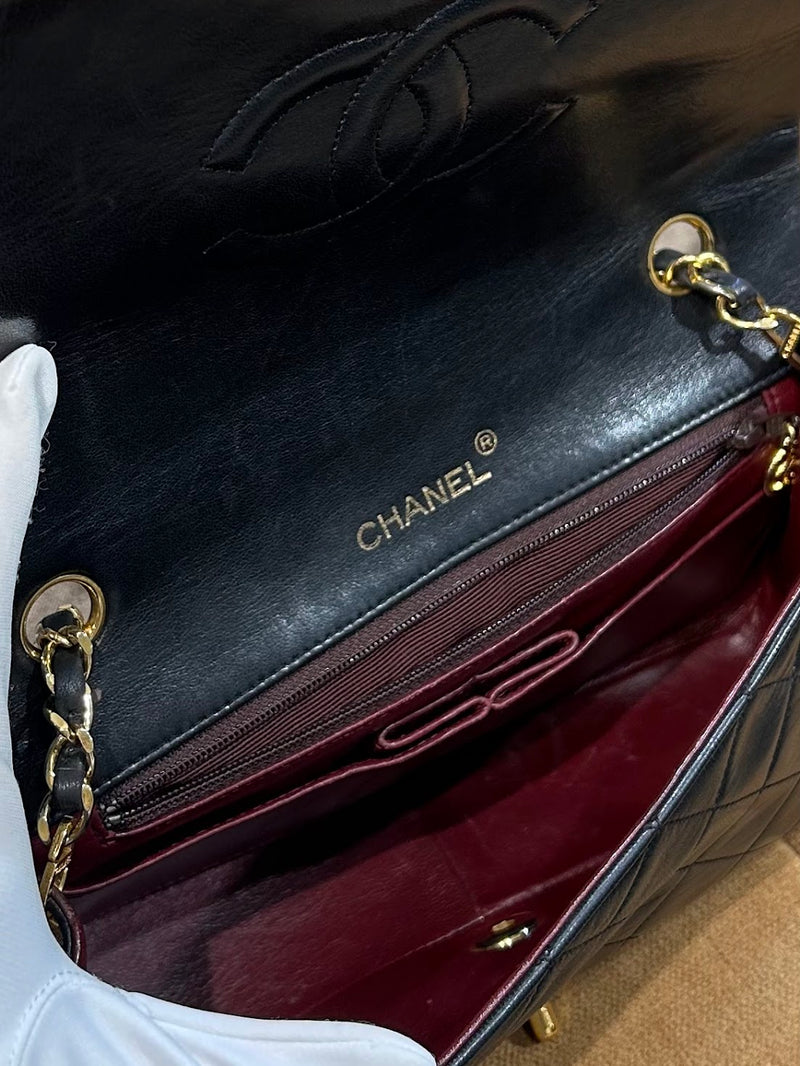CHANEL マトラッセチェーンショルダーバッグ