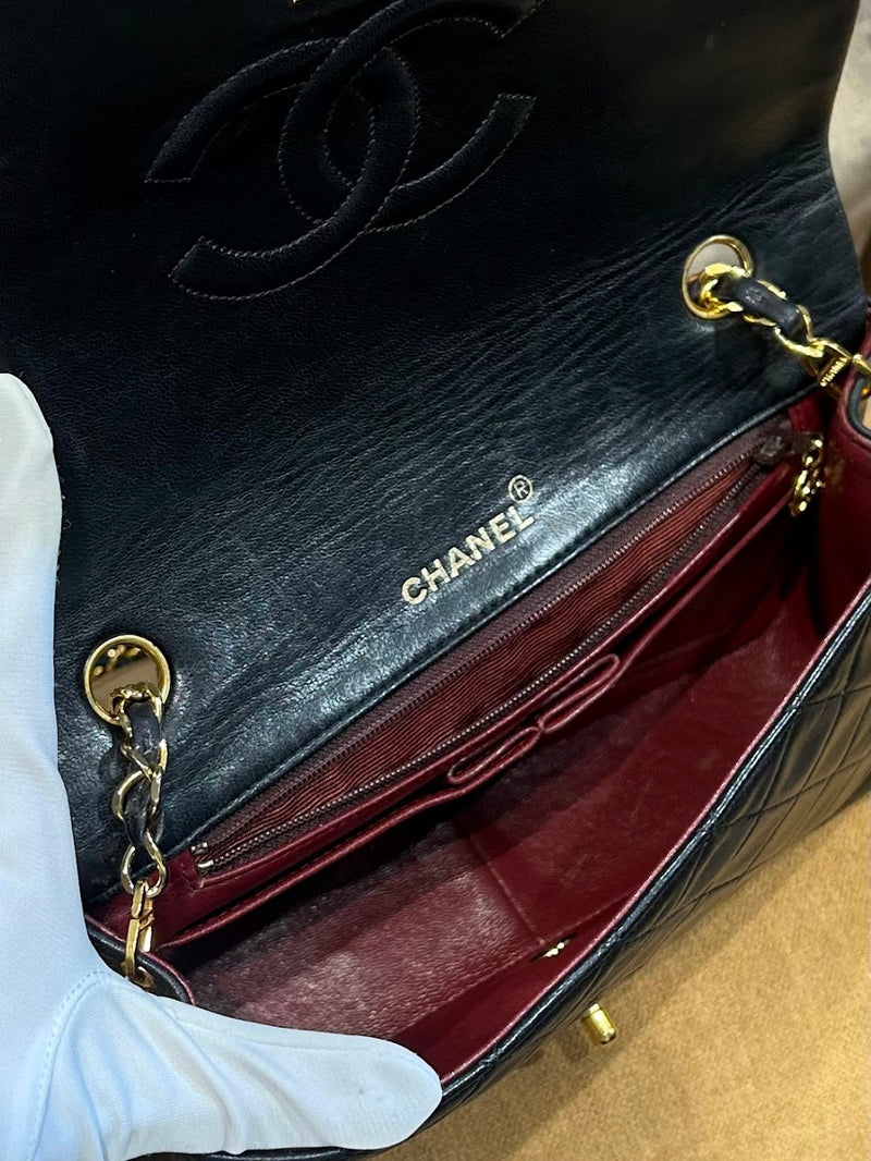 CHANEL マトラッセチェーンショルダーバッグ