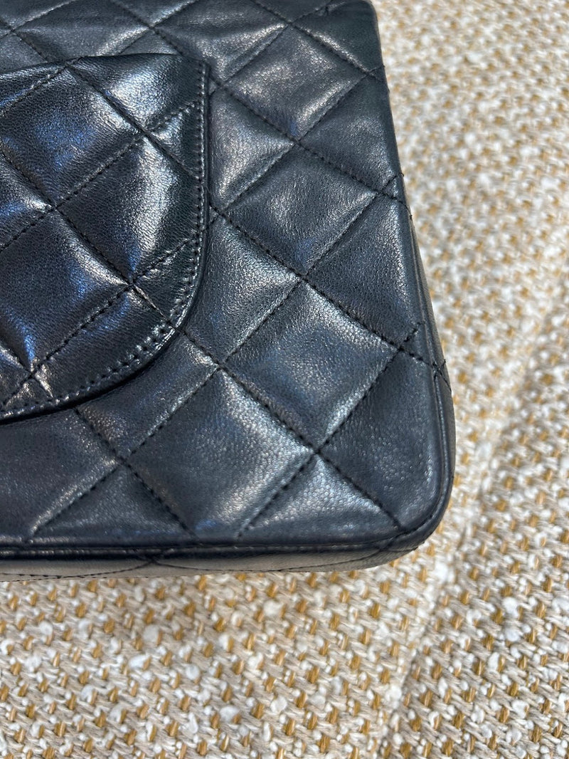CHANEL マトラッセショルダーバッグ