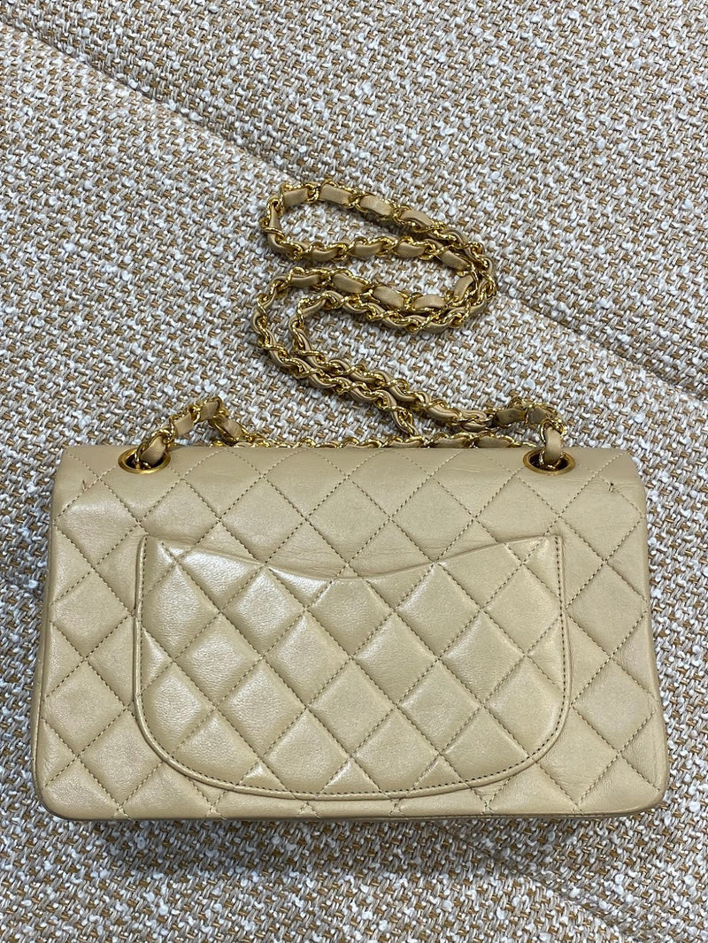 CHANEL マトラッセ ラムスキン ベージュ ゴールド