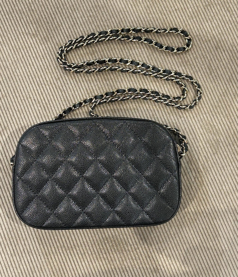 CHANEL チェーンショルダーバッグ