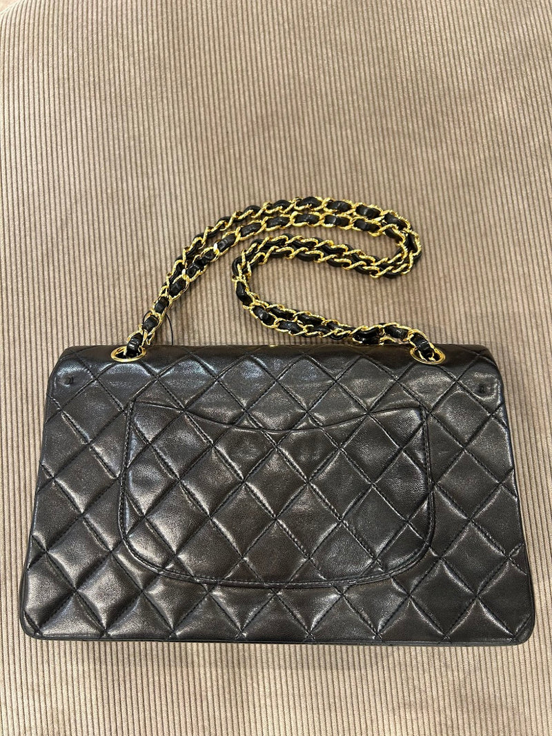 CHANEL マトラッセ ショルダーバッグ