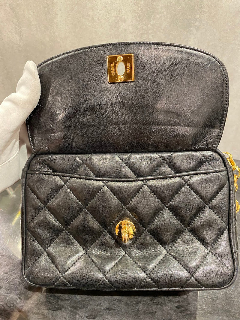 CHANEL マトラッセ ココマーク チェーンショルダー