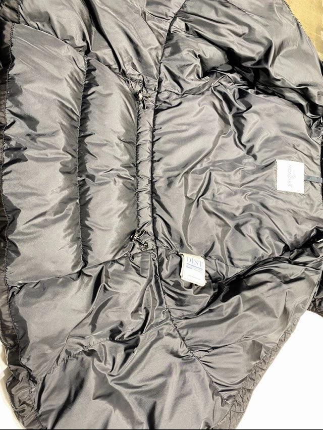 MONCLER アロエダウンジャケット アウターベルト付き