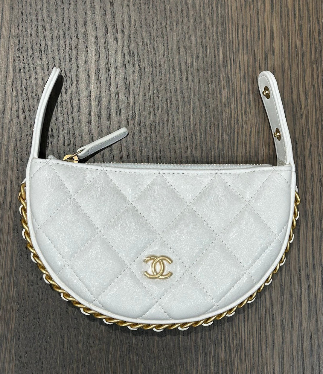 CHANEL☆クリスタルストラップ クラッチバッグ ポーチバッグ CHANEL ポーチバッグ チェーンクラッチバッグ ラムスキン