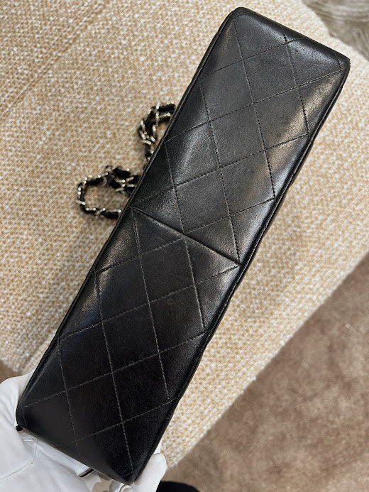 CHANEL マトラッセ チェーン ショルダーバッグ