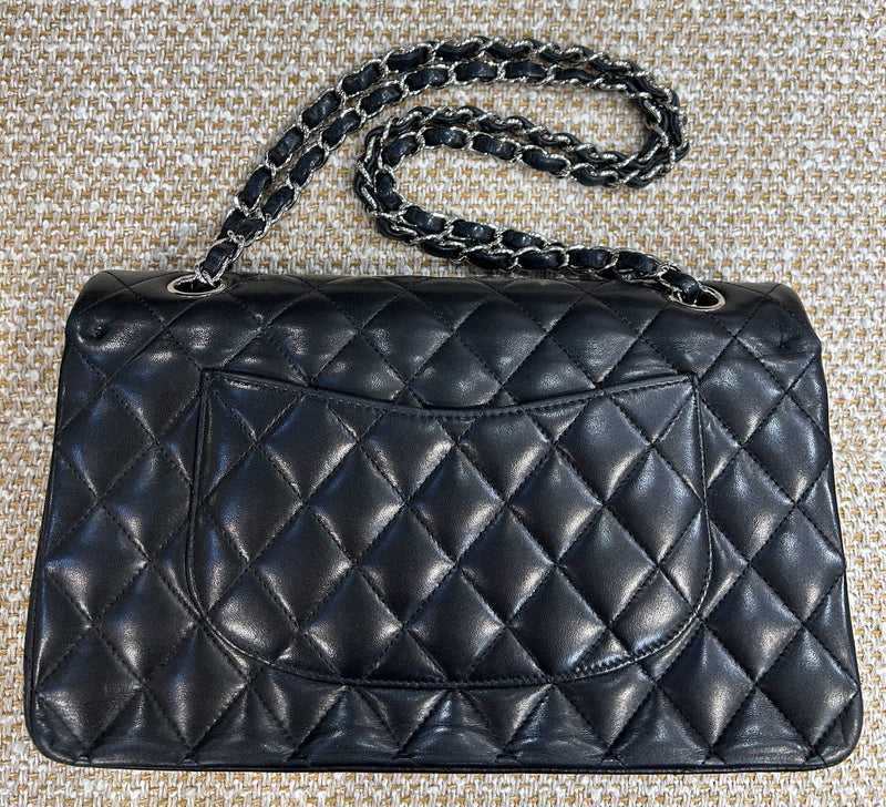 CHANEL マトラッセショルダーバッグ