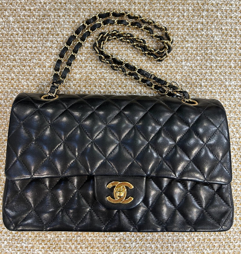 CHANEL マトラッセショルダーバッグ