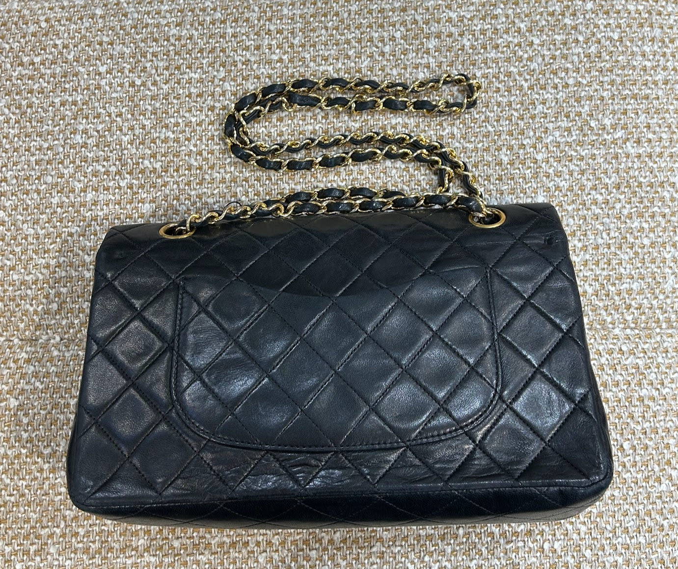 CHANEL マトラッセWフラップチェーンショルダーバッグ – co&co