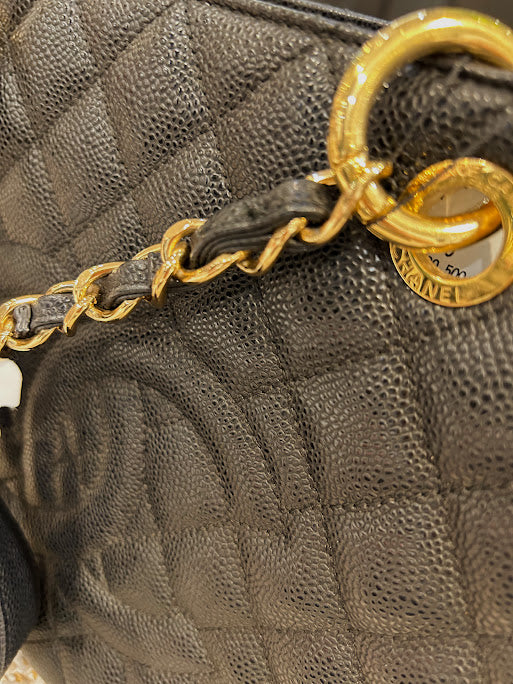 CHANEL チェーントート スタッズ