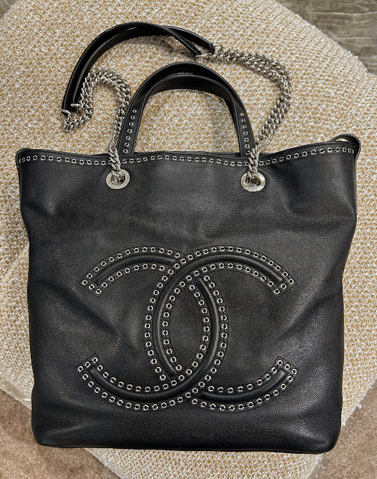CHANEL チェーントート スタッズ