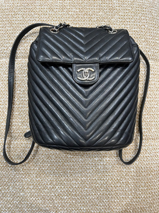 CHANEL リュック シルバーチェーン