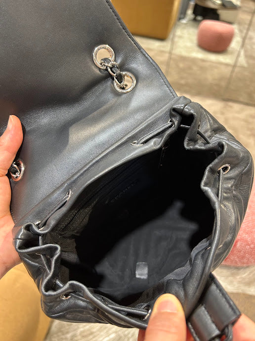 CHANEL リュック シルバーチェーン